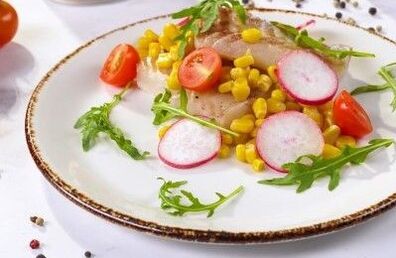 cod fillet with corn - a dish of the Mediterranean diet
